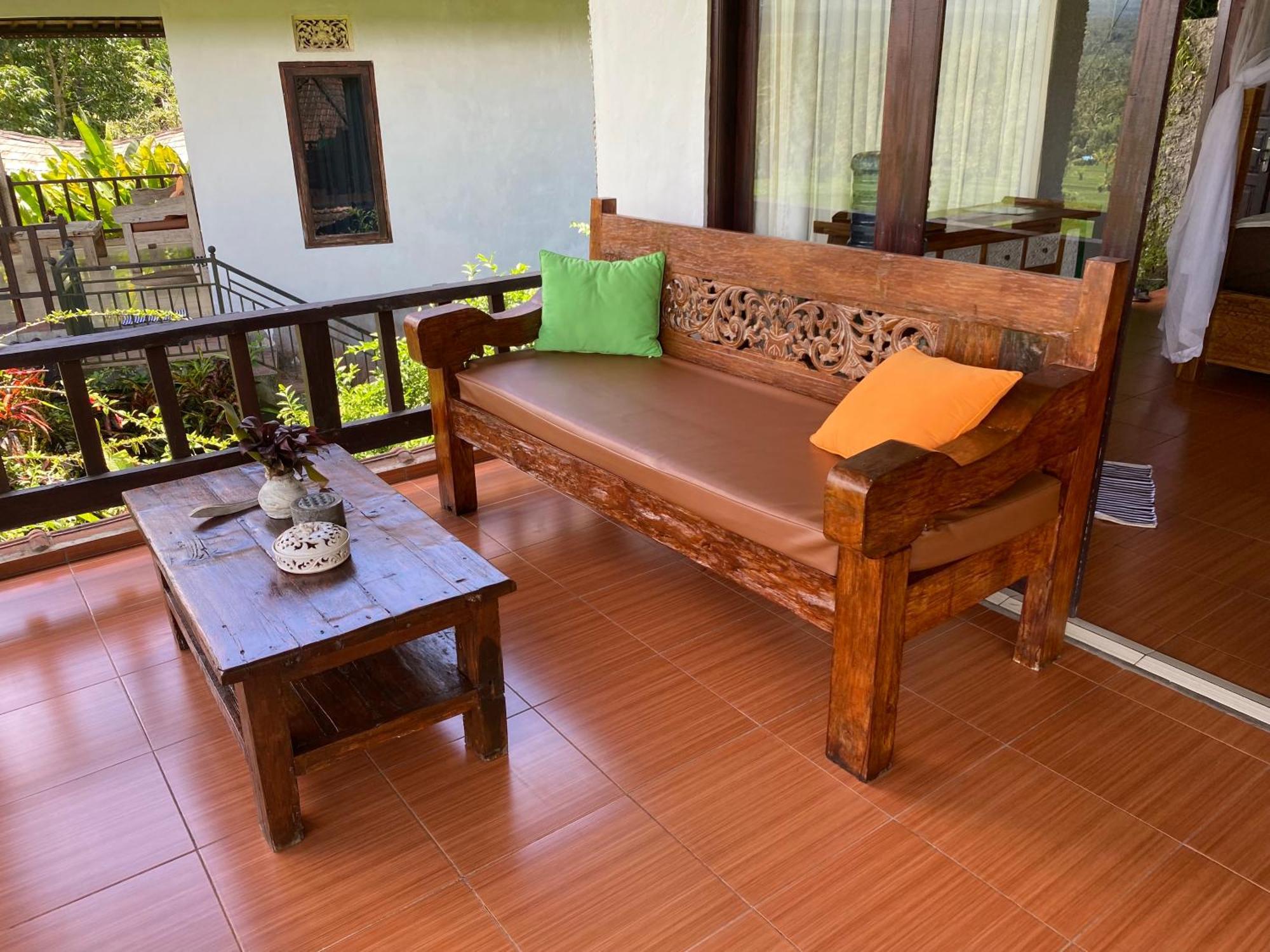 Great Mountain Views Villa Resort Selat Bagian luar foto