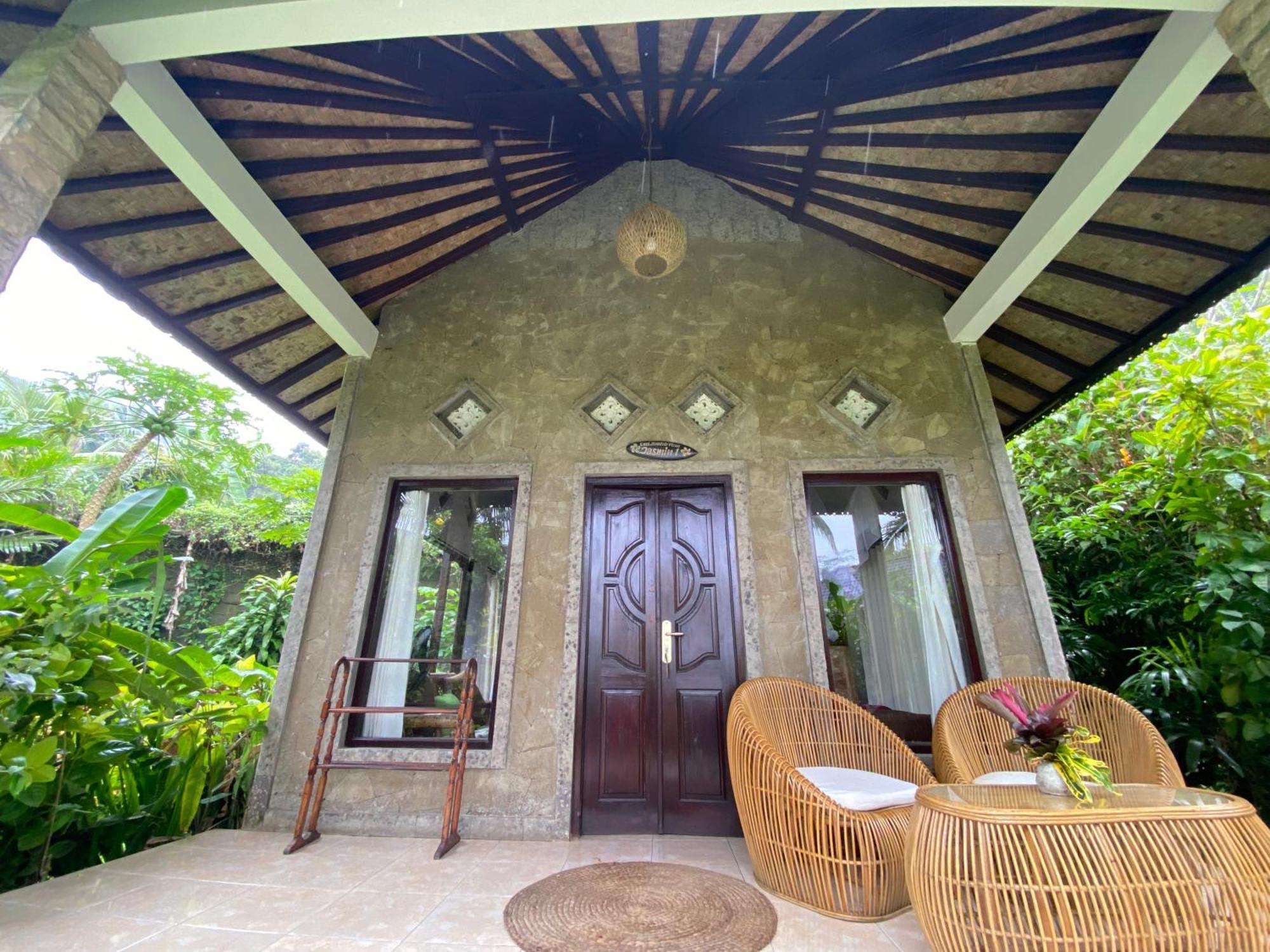 Great Mountain Views Villa Resort Selat Bagian luar foto