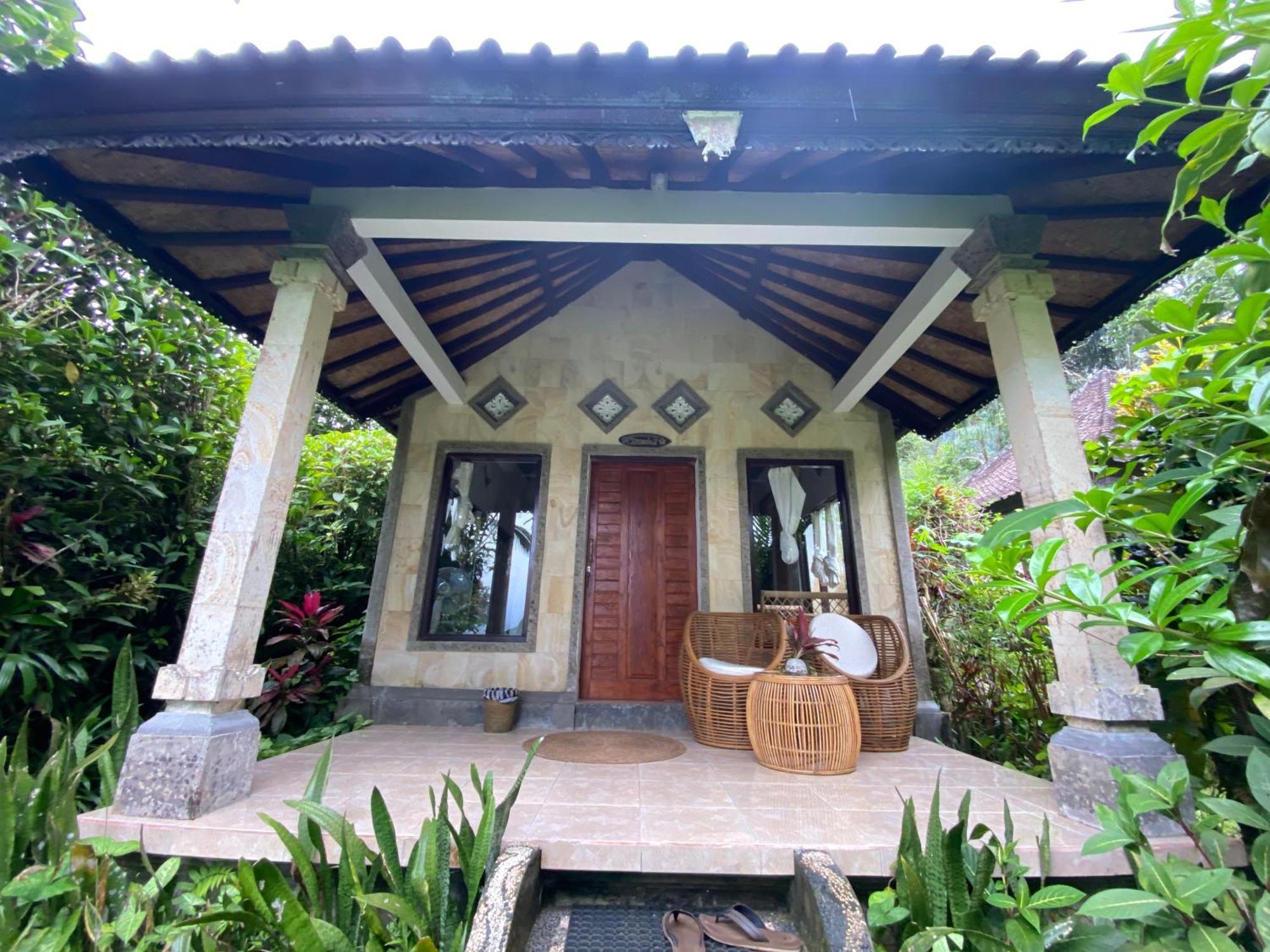 Great Mountain Views Villa Resort Selat Bagian luar foto