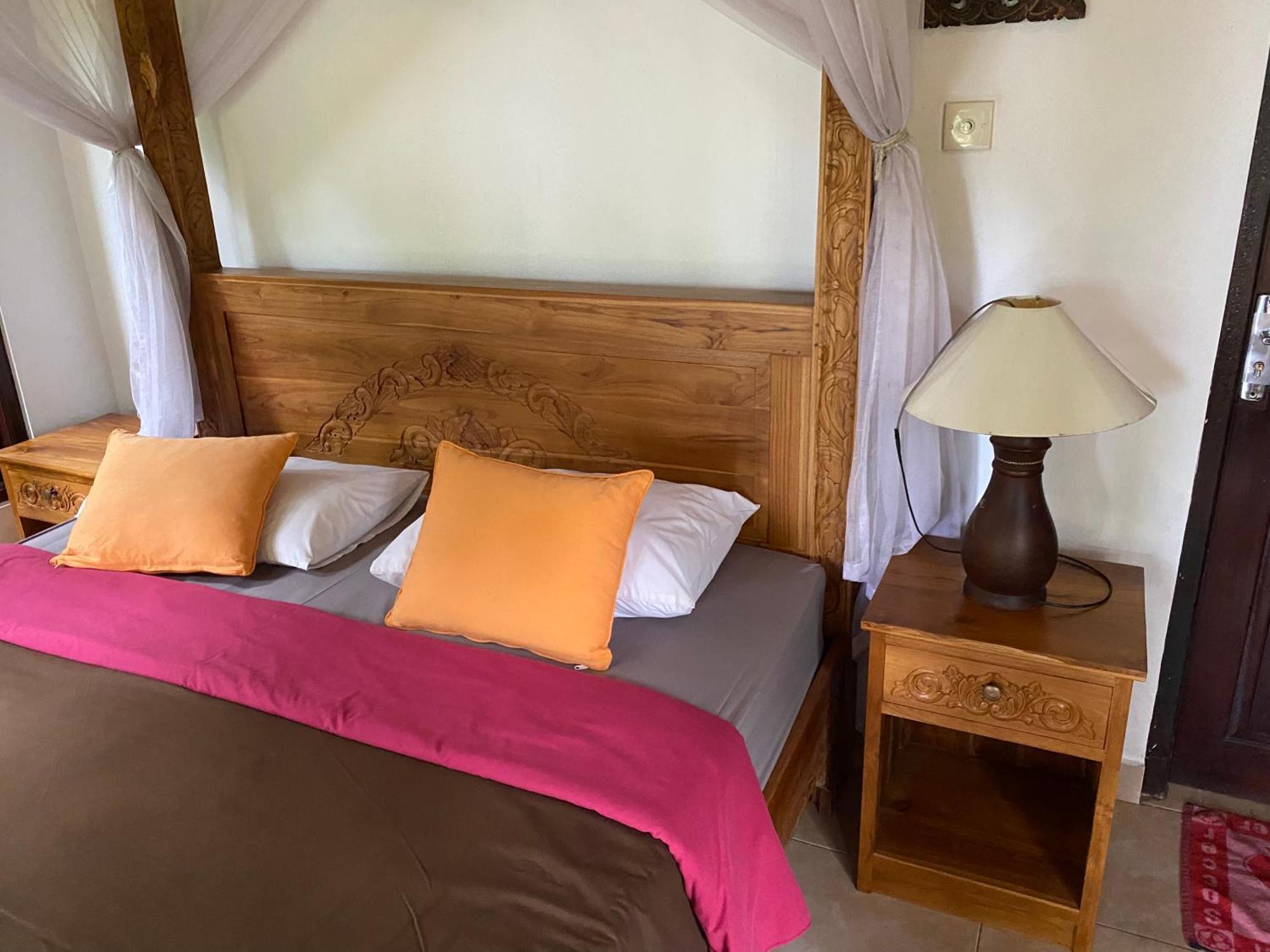 Great Mountain Views Villa Resort Selat Bagian luar foto